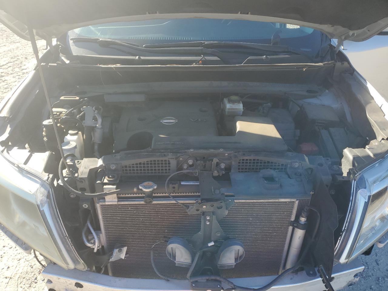 2016 NISSAN PATHFINDER