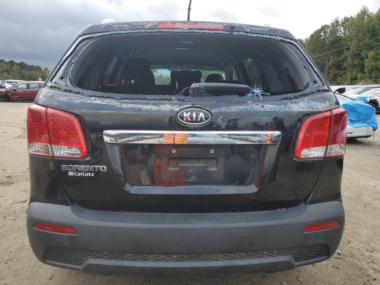 2011 KIA SORENTO