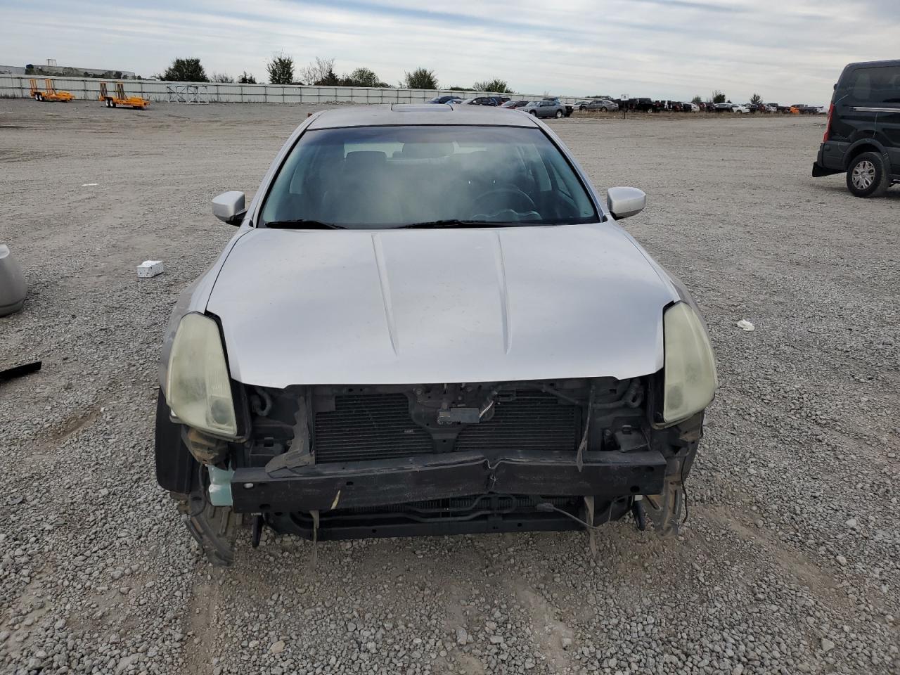 2004 NISSAN Maxima