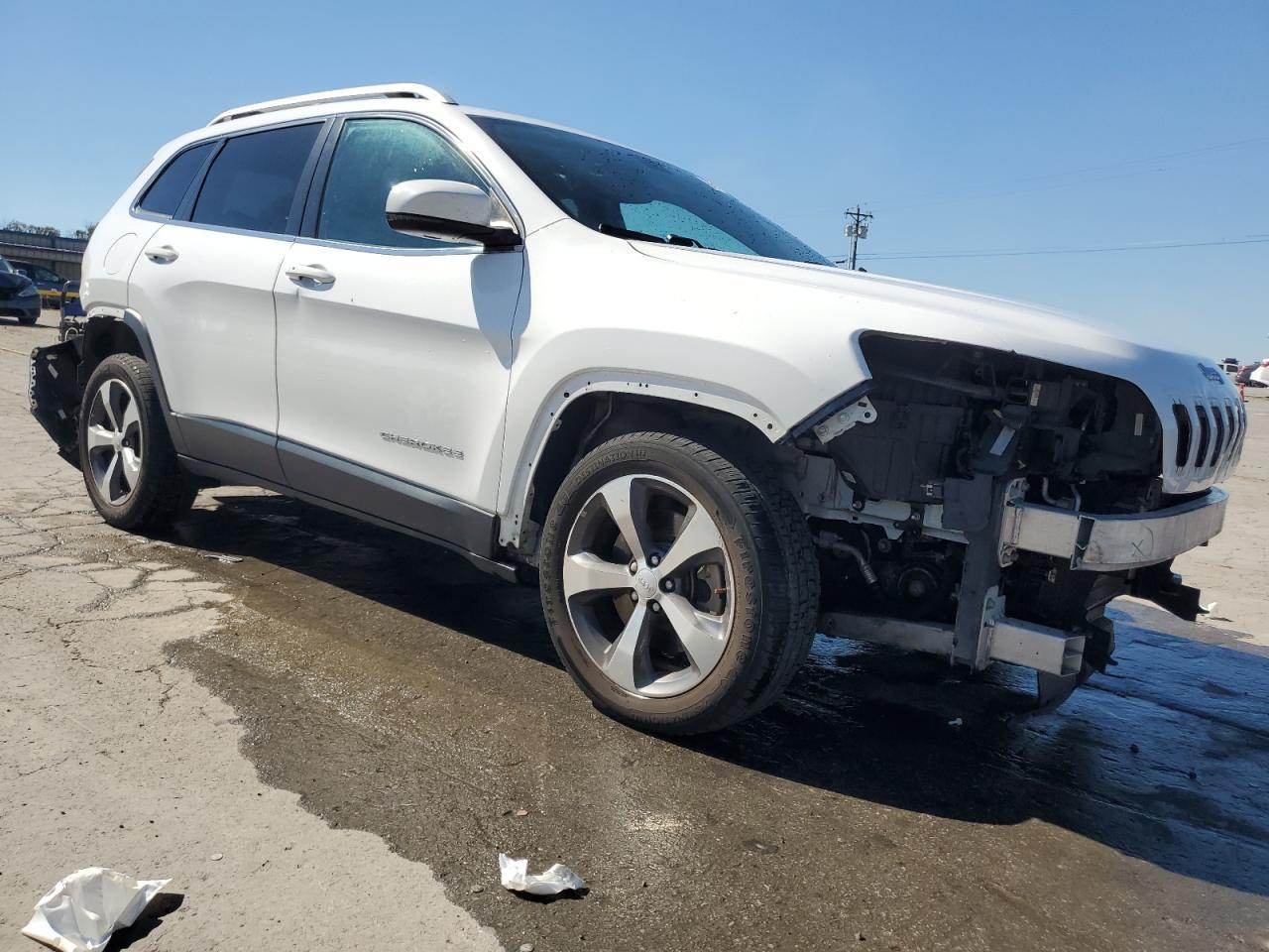 2019 JEEP CHEROKEE