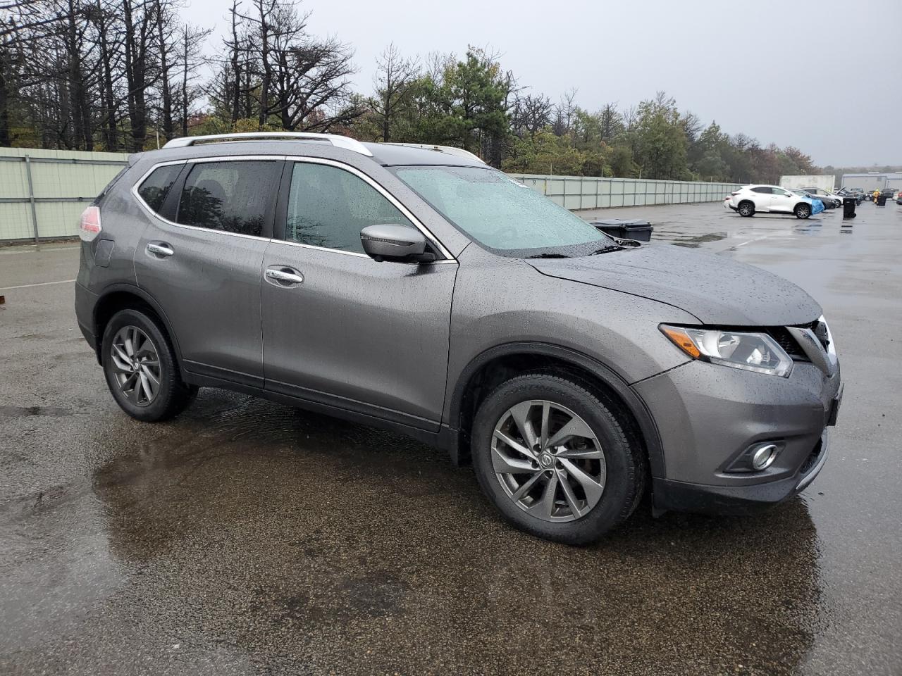 2016 NISSAN ROGUE