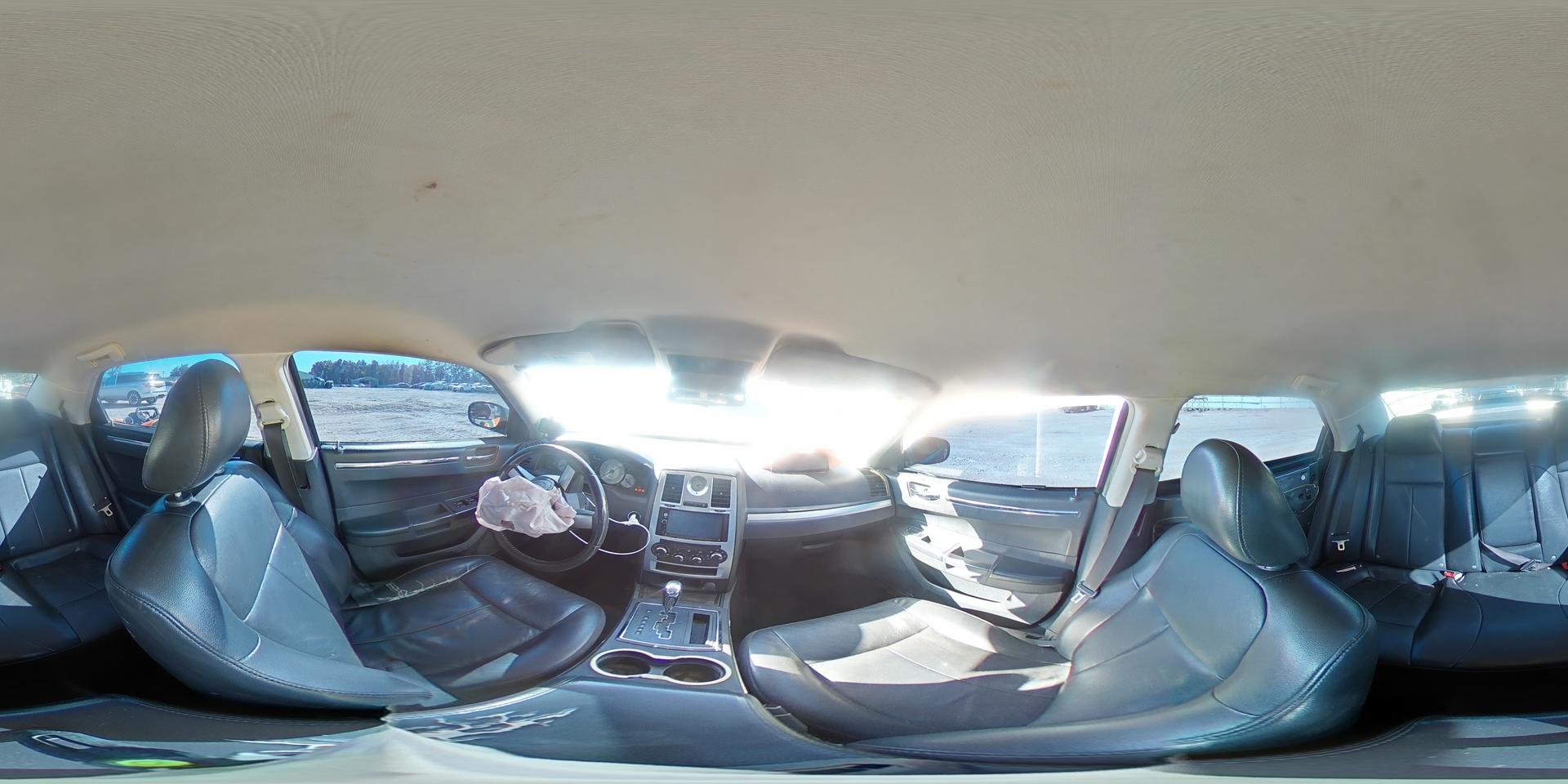 2010 CHRYSLER 300