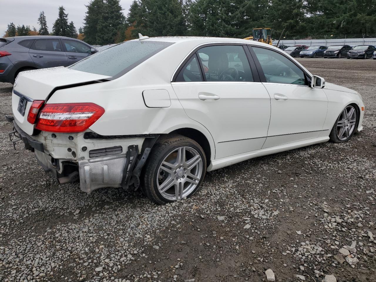 2010 MERCEDES-BENZ E-Class