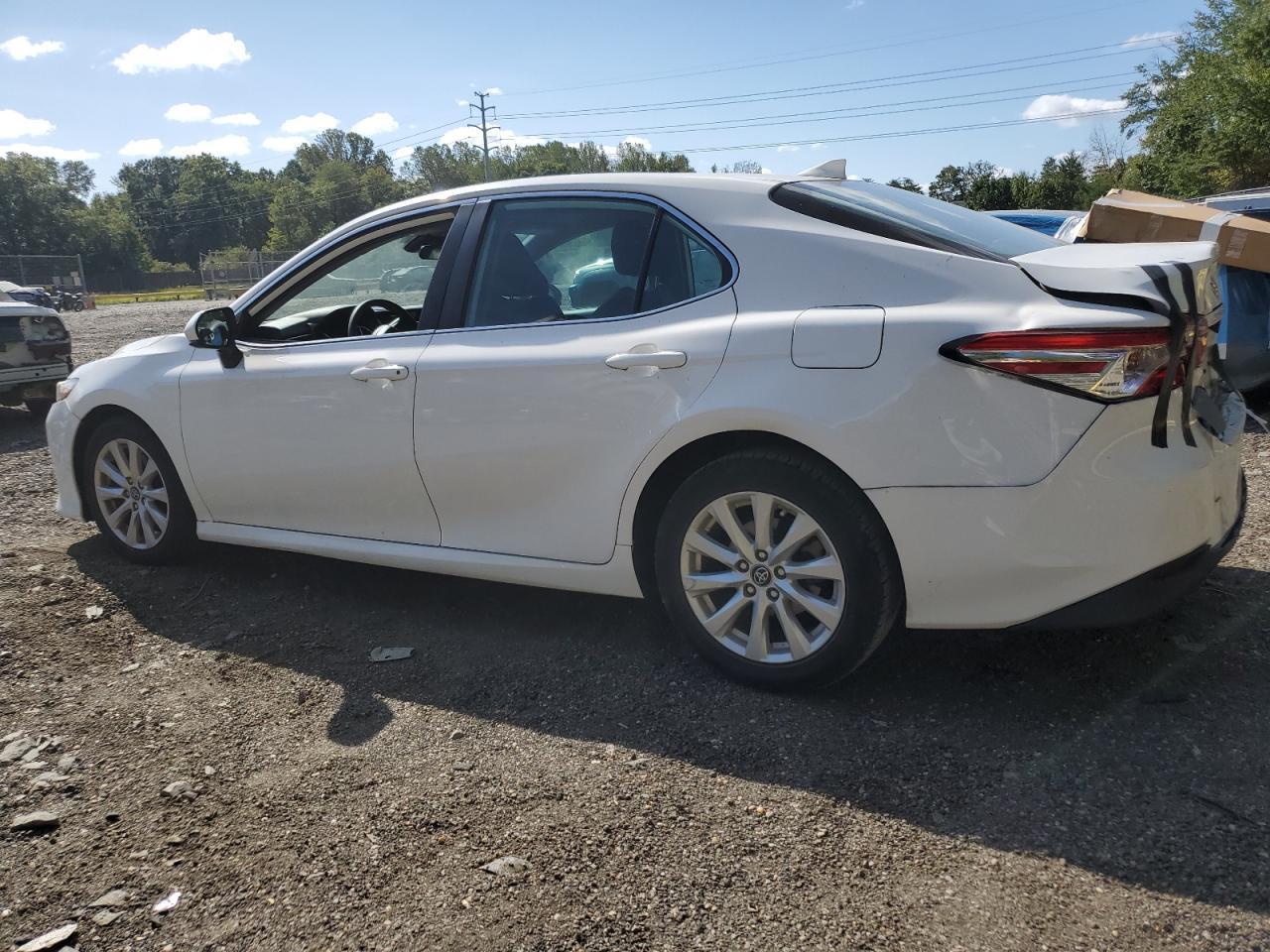 2019 TOYOTA CAMRY