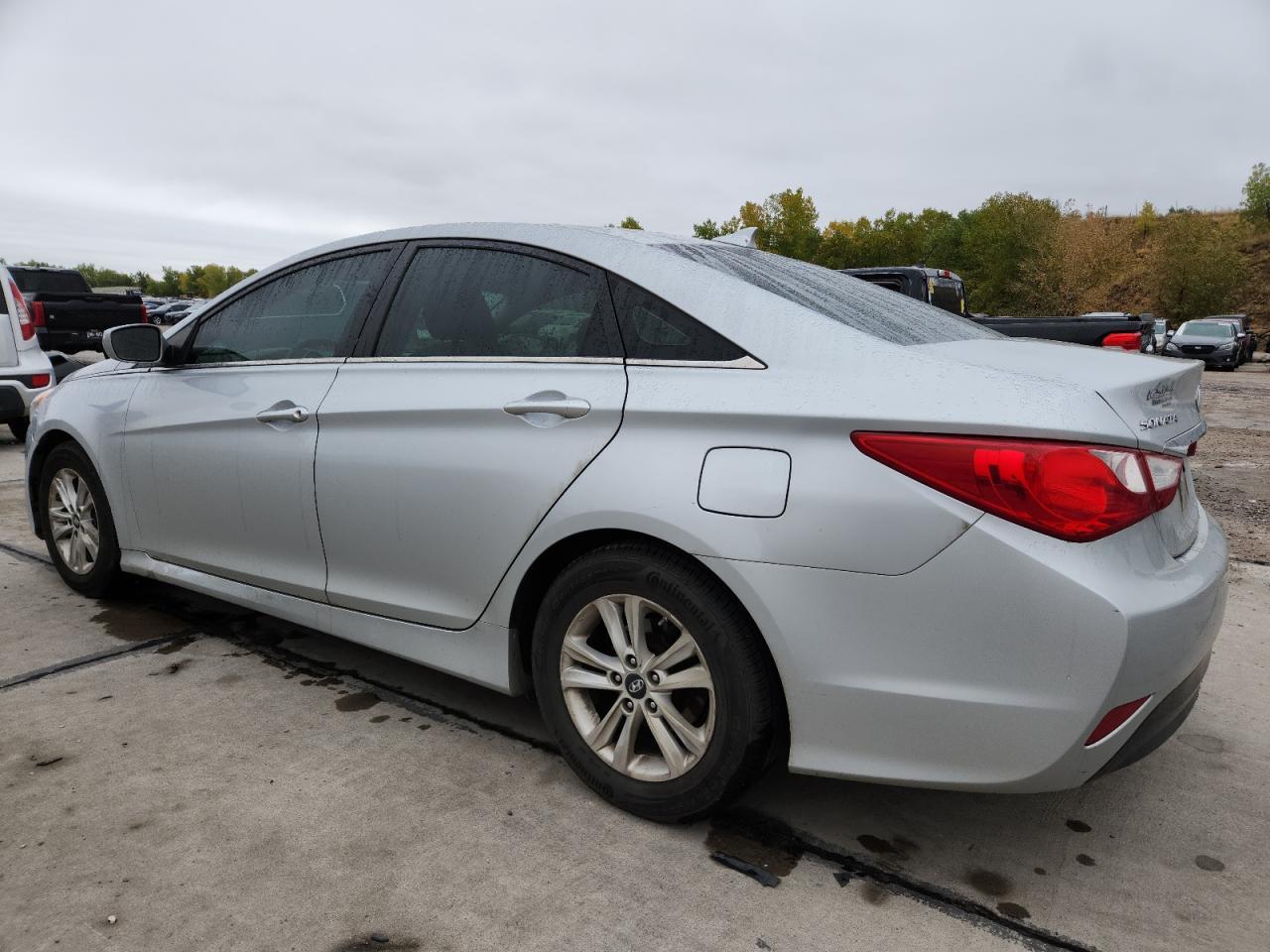 2014 HYUNDAI SONATA