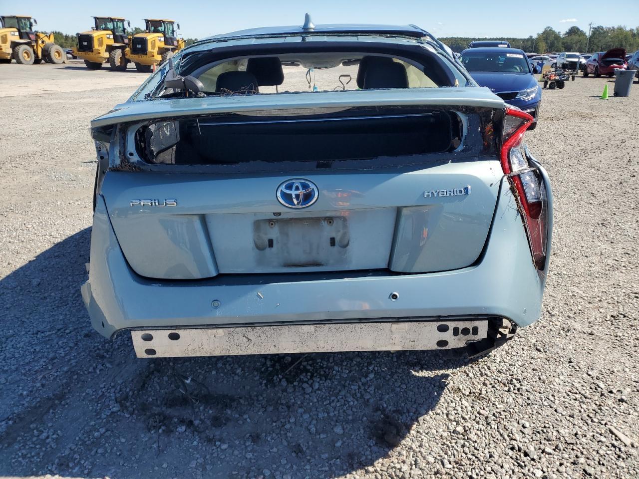 2016 TOYOTA PRIUS