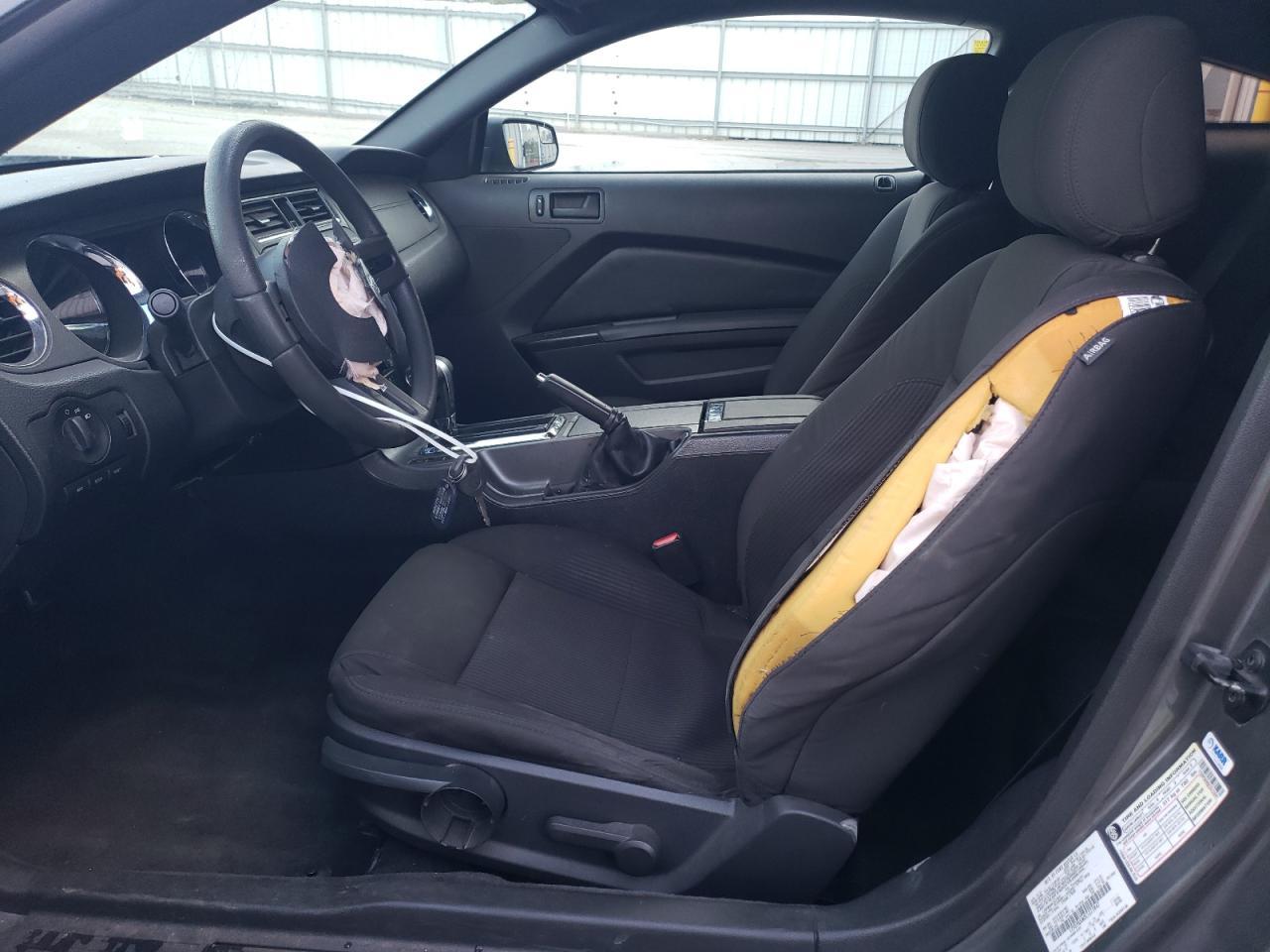 2012 FORD MUSTANG