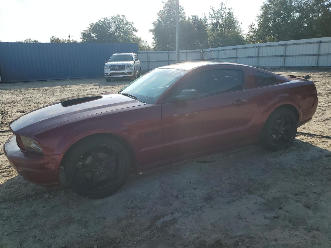 2005 FORD MUSTANG