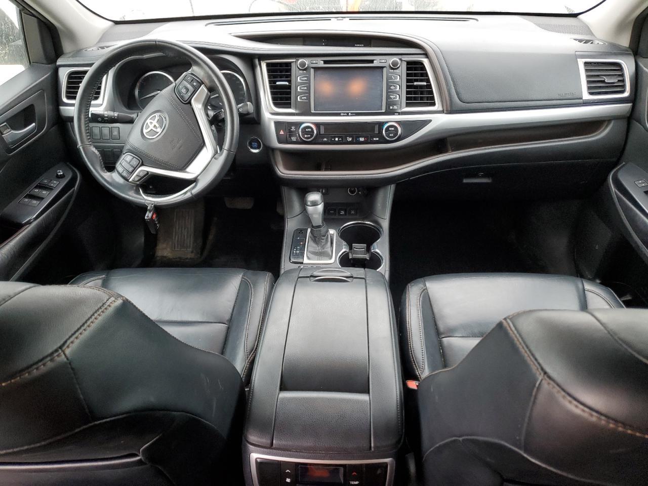 2015 TOYOTA HIGHLANDER