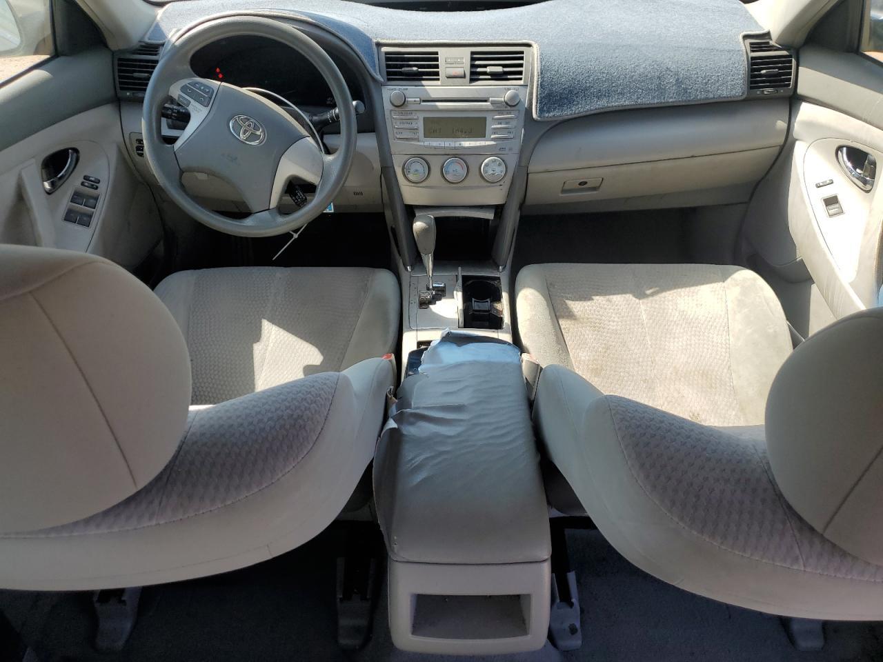 2011 TOYOTA CAMRY