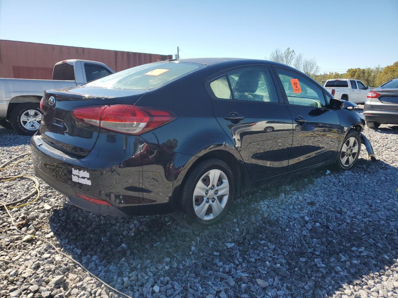 2017 KIA FORTE