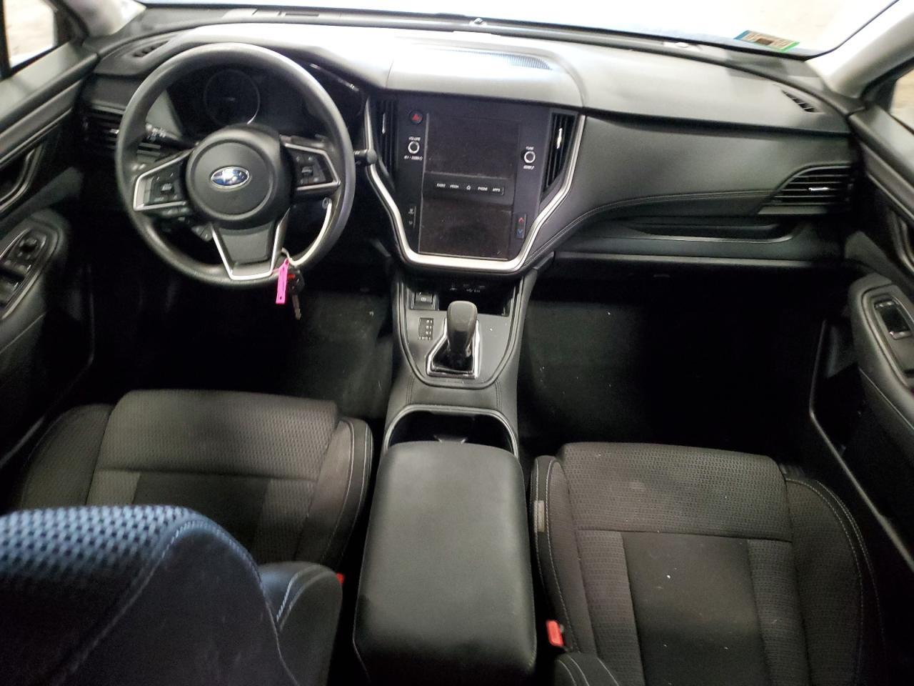 2021 SUBARU Outback