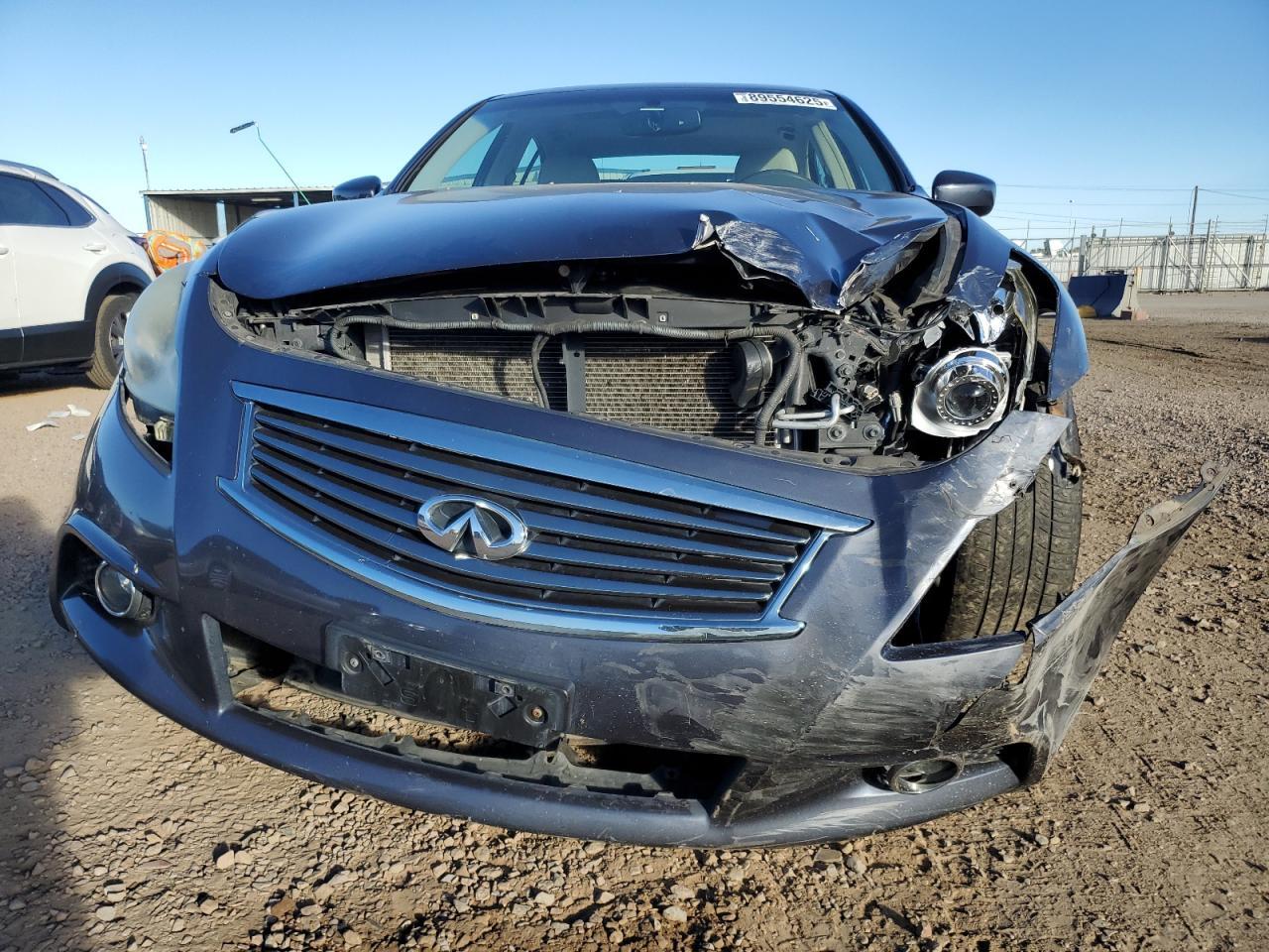 2011 INFINITI G37