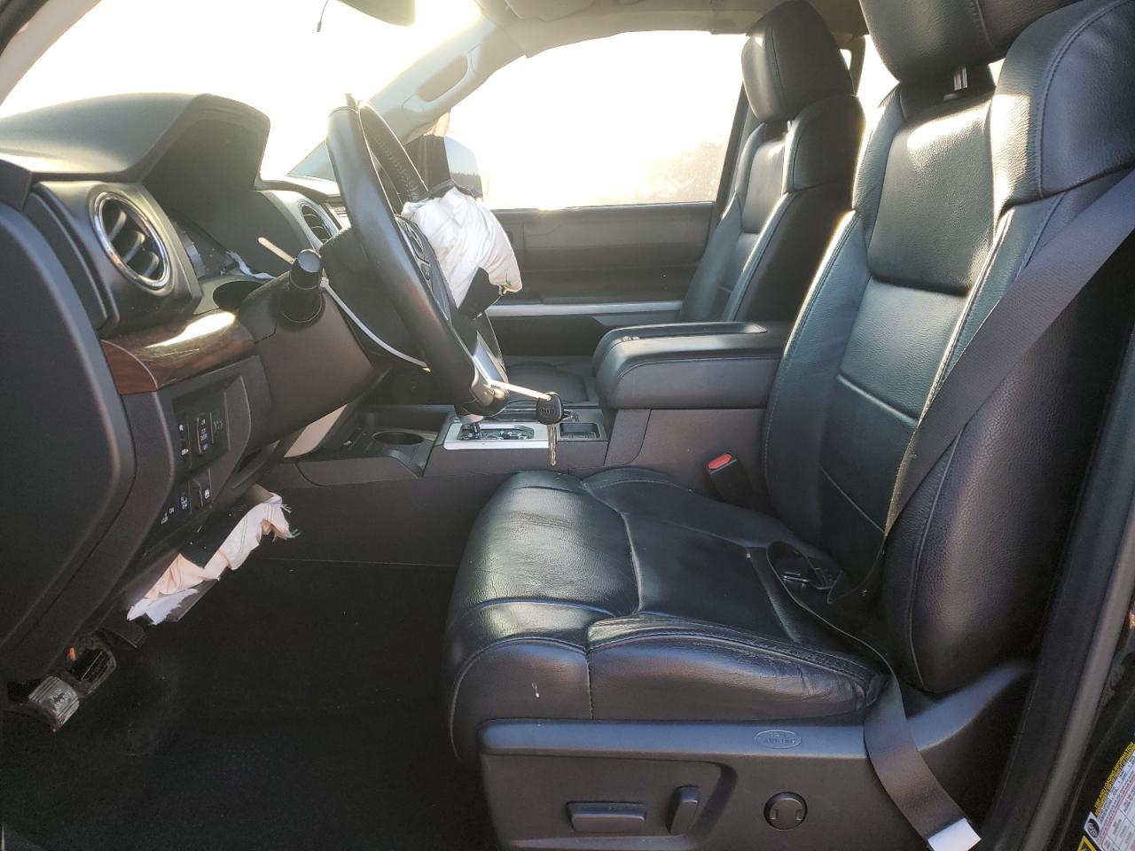2017 TOYOTA TUNDRA
