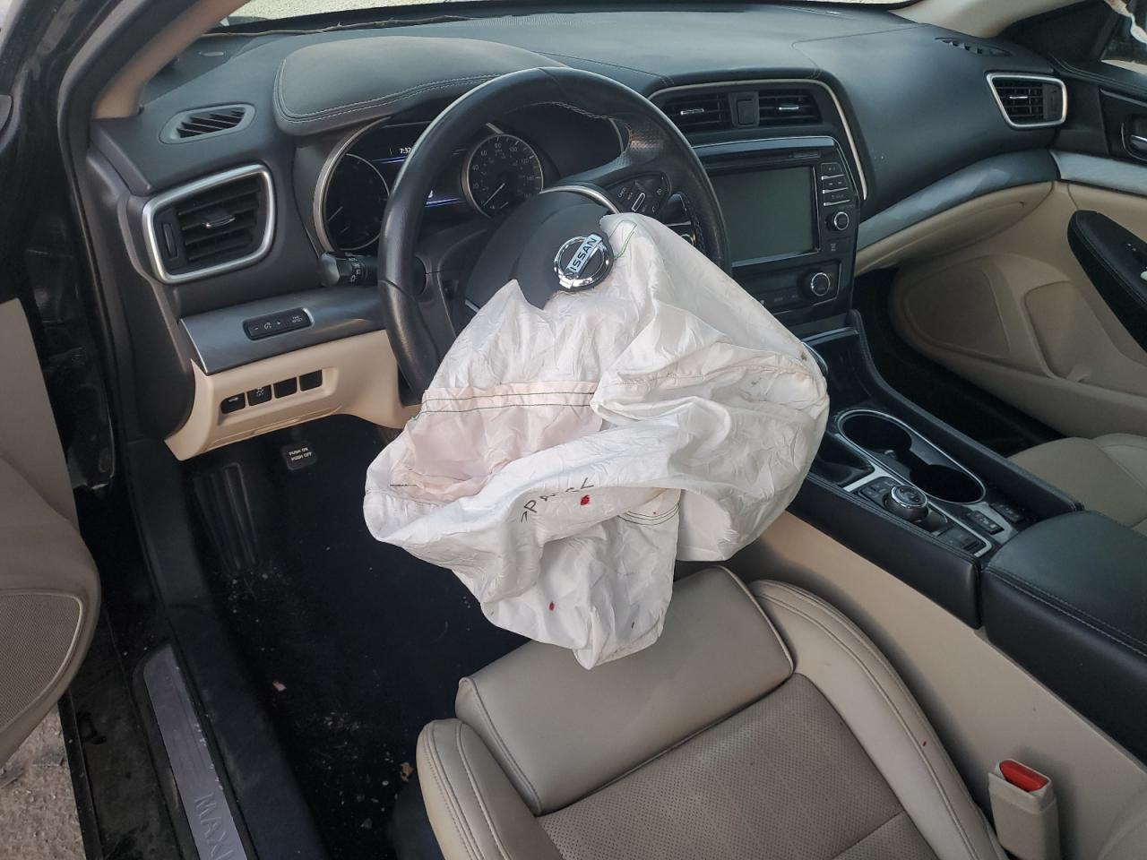2018 NISSAN Maxima