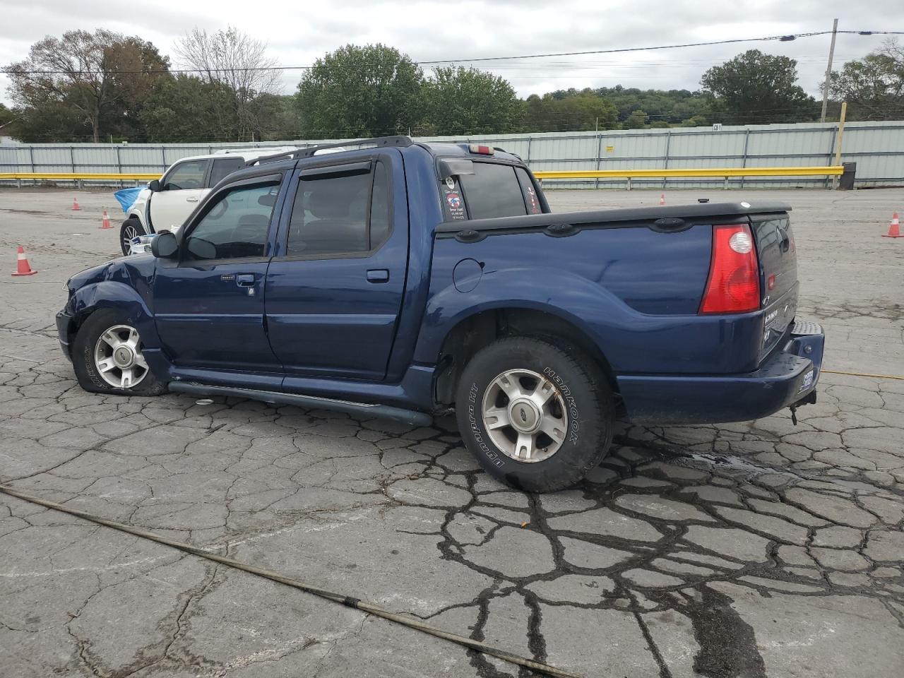 2004 FORD Explorer Sport Trac