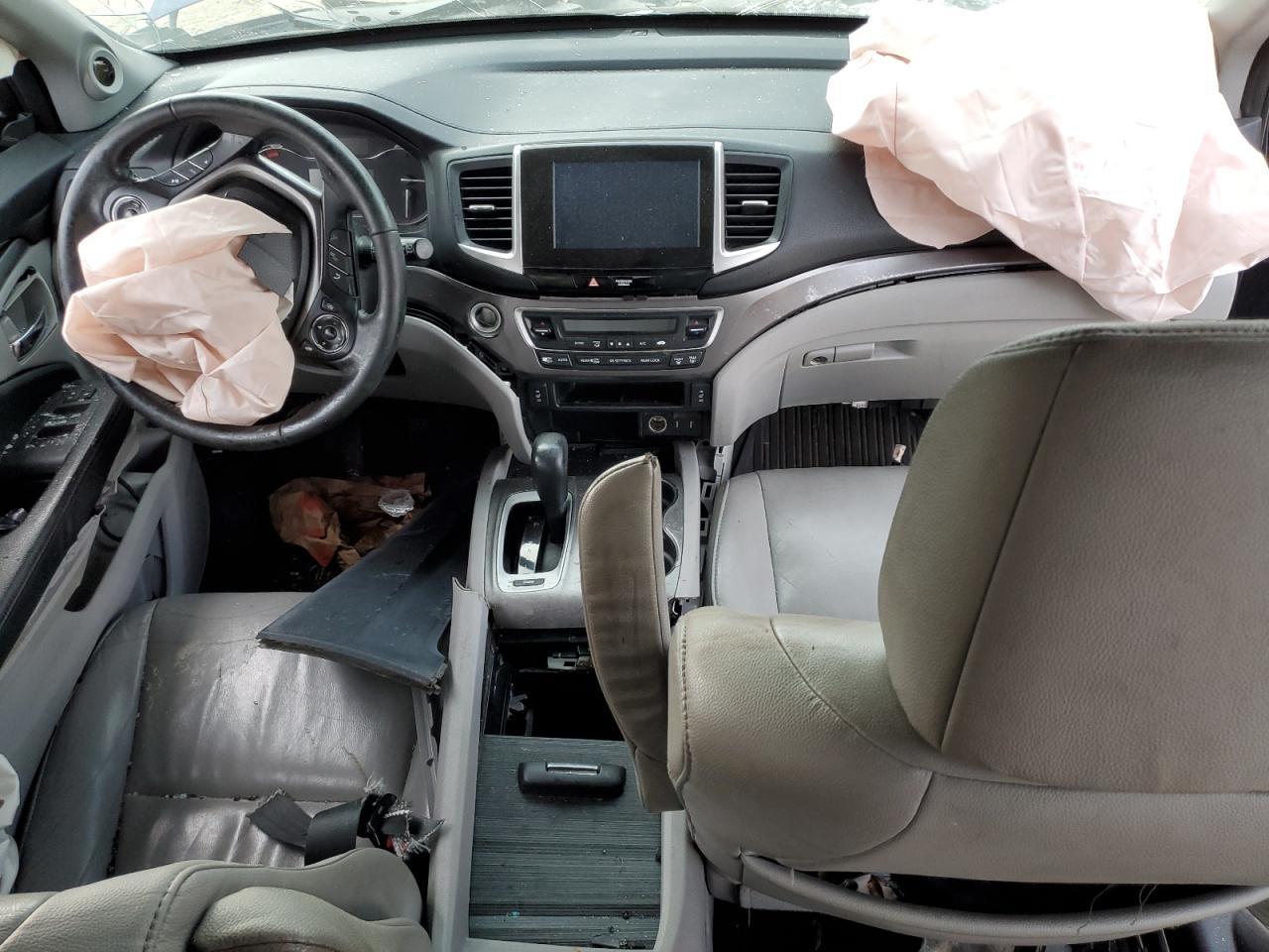 2017 HONDA PILOT