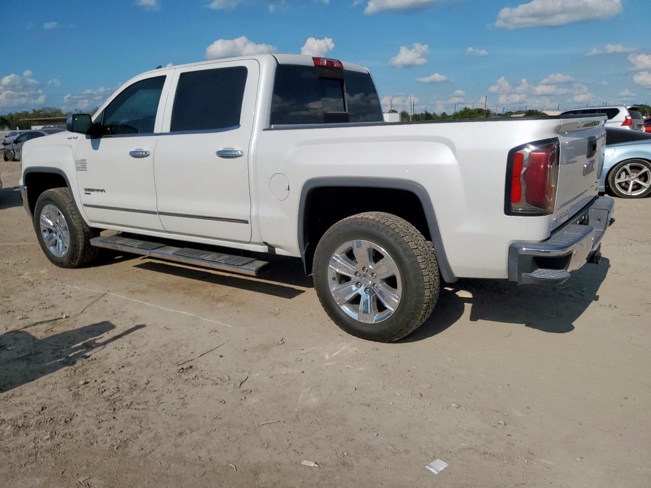 2018 GMC Sierra