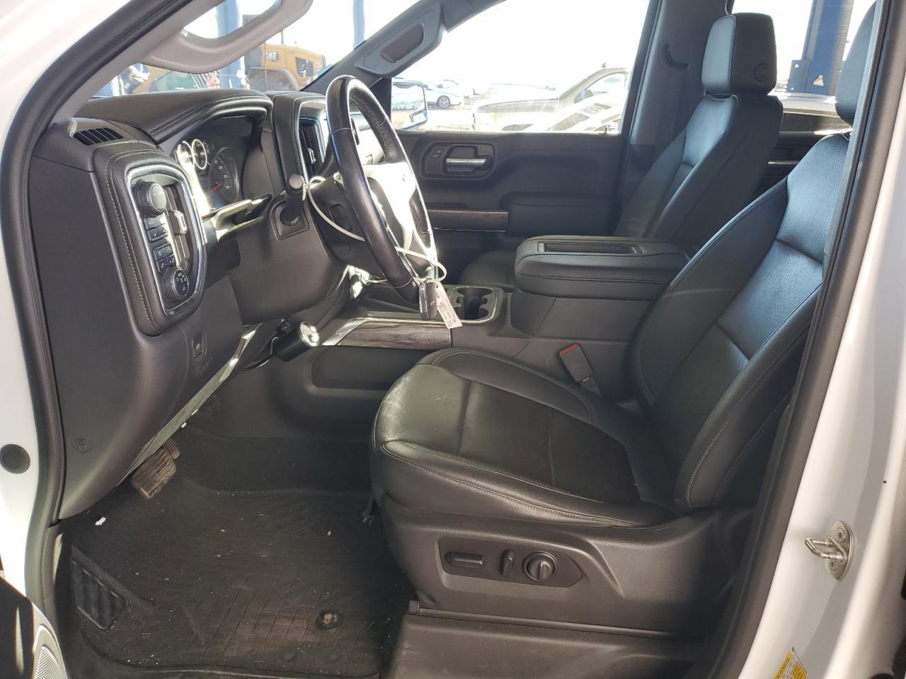 2021 CHEVROLET Silverado