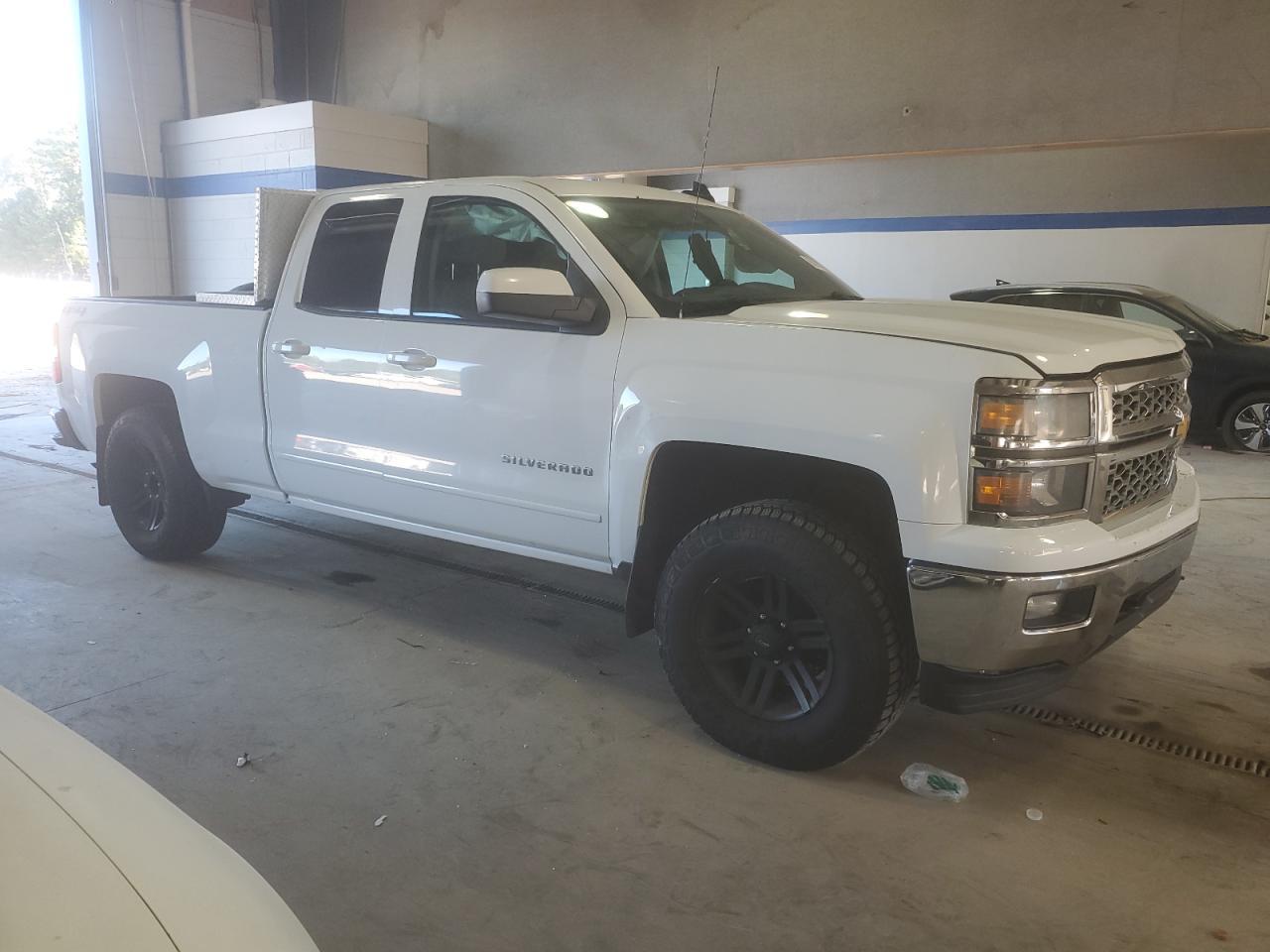 2015 CHEVROLET Silverado