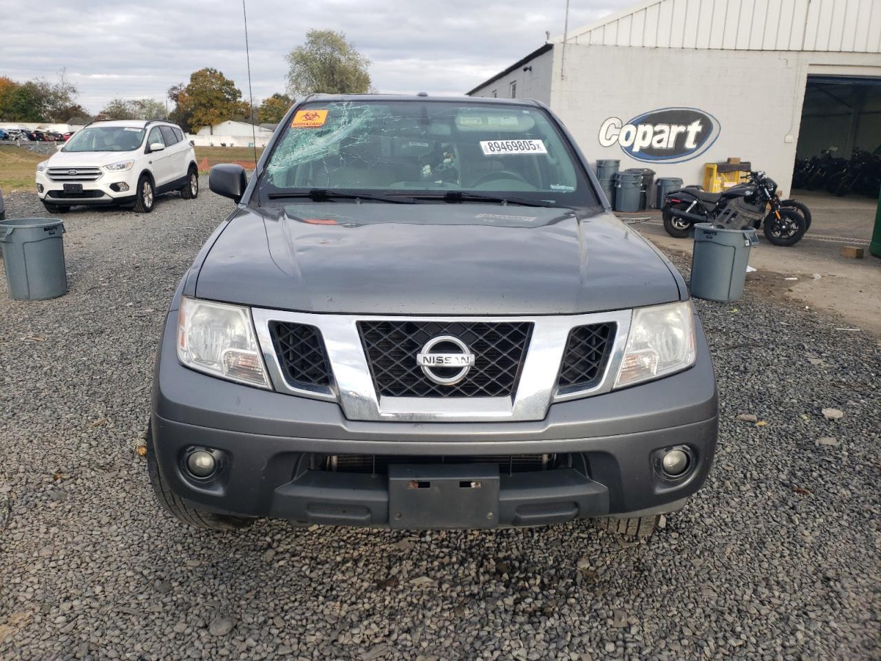 2017 NISSAN Frontier