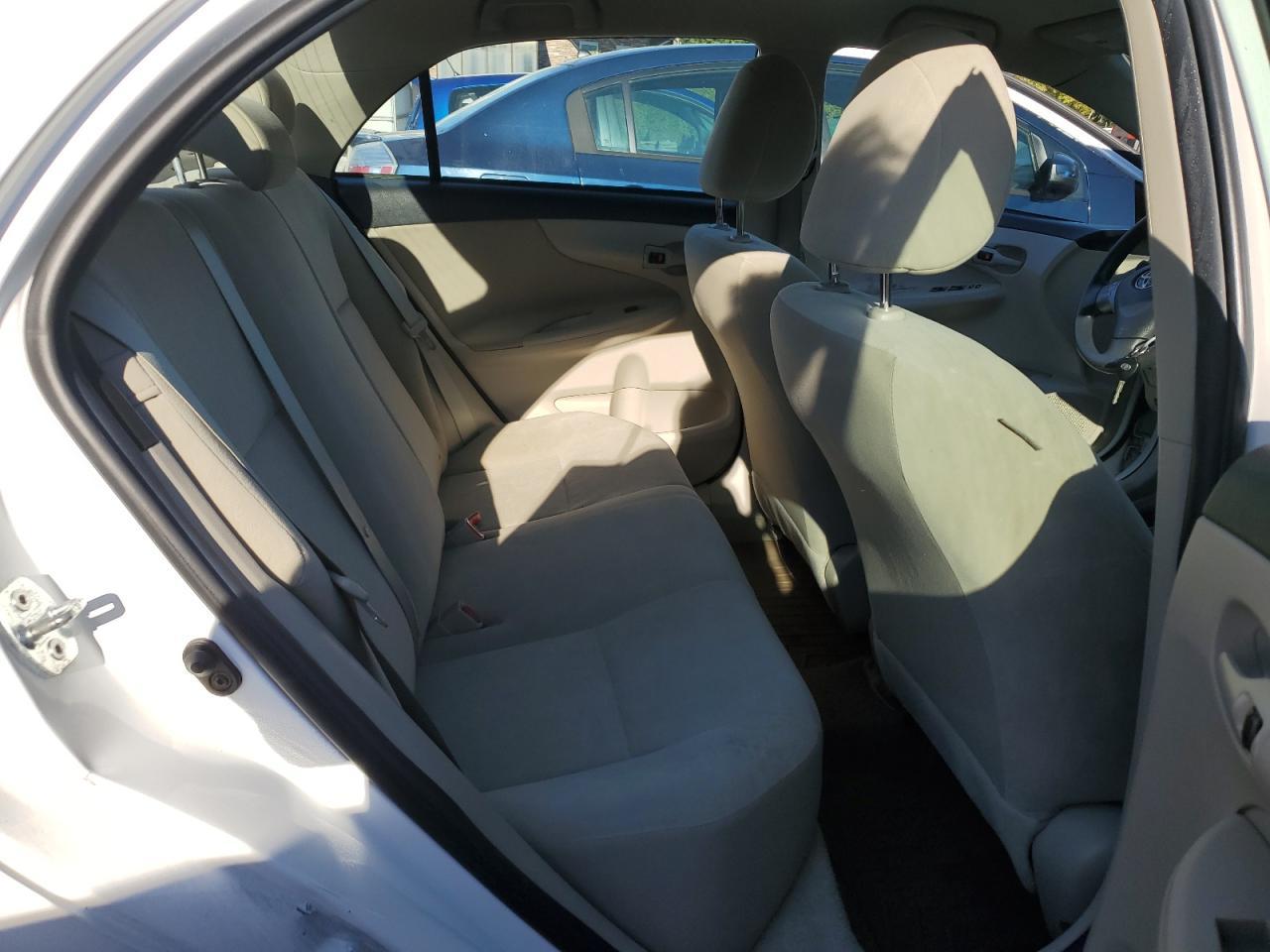2012 TOYOTA COROLLA