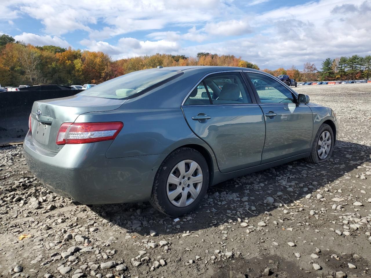 2010 TOYOTA CAMRY