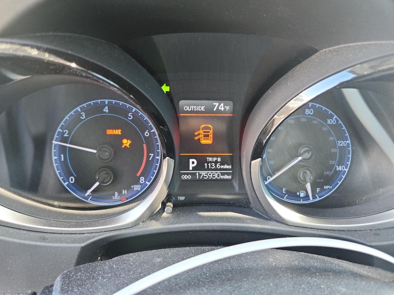 2015 TOYOTA COROLLA