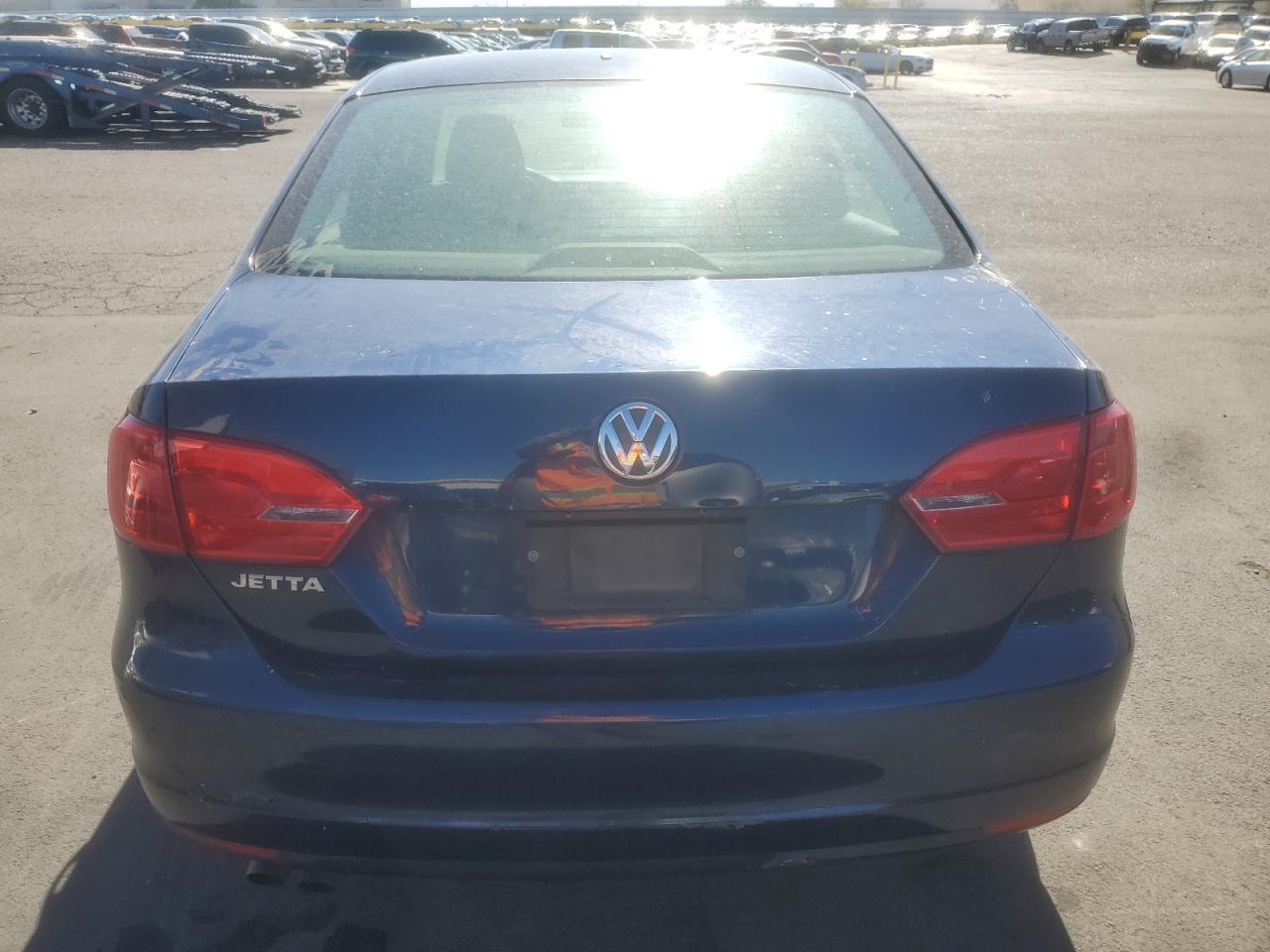 2013 VOLKSWAGEN JETTA
