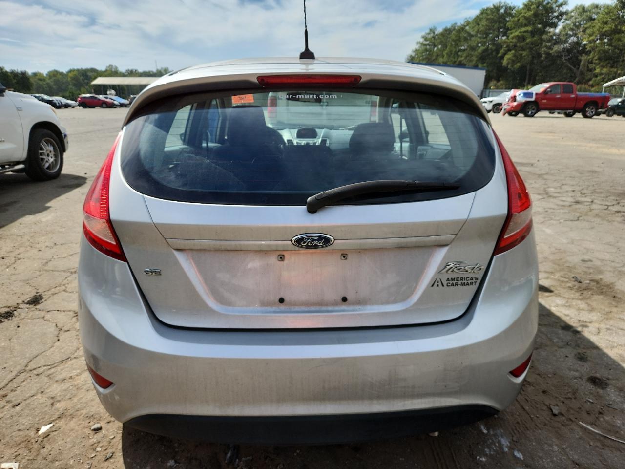 2012 FORD Fiesta