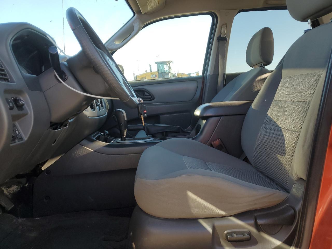 2006 FORD ESCAPE