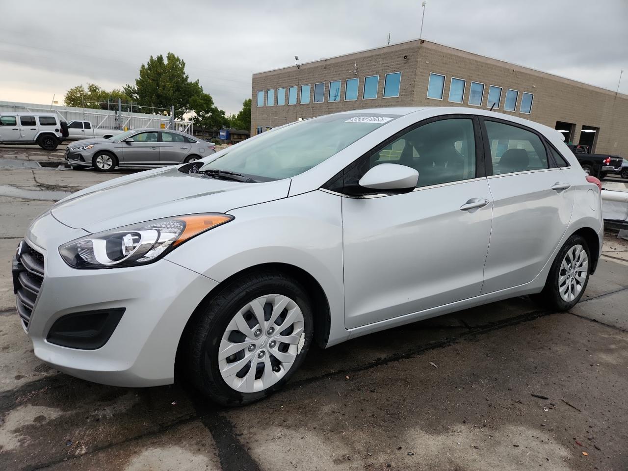 2016 HYUNDAI ELANTRA