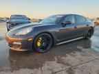 2011 PORSCHE Panamera