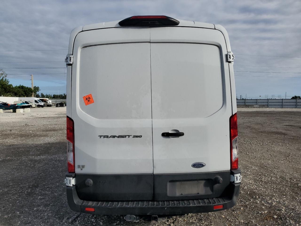 2020 FORD Transit