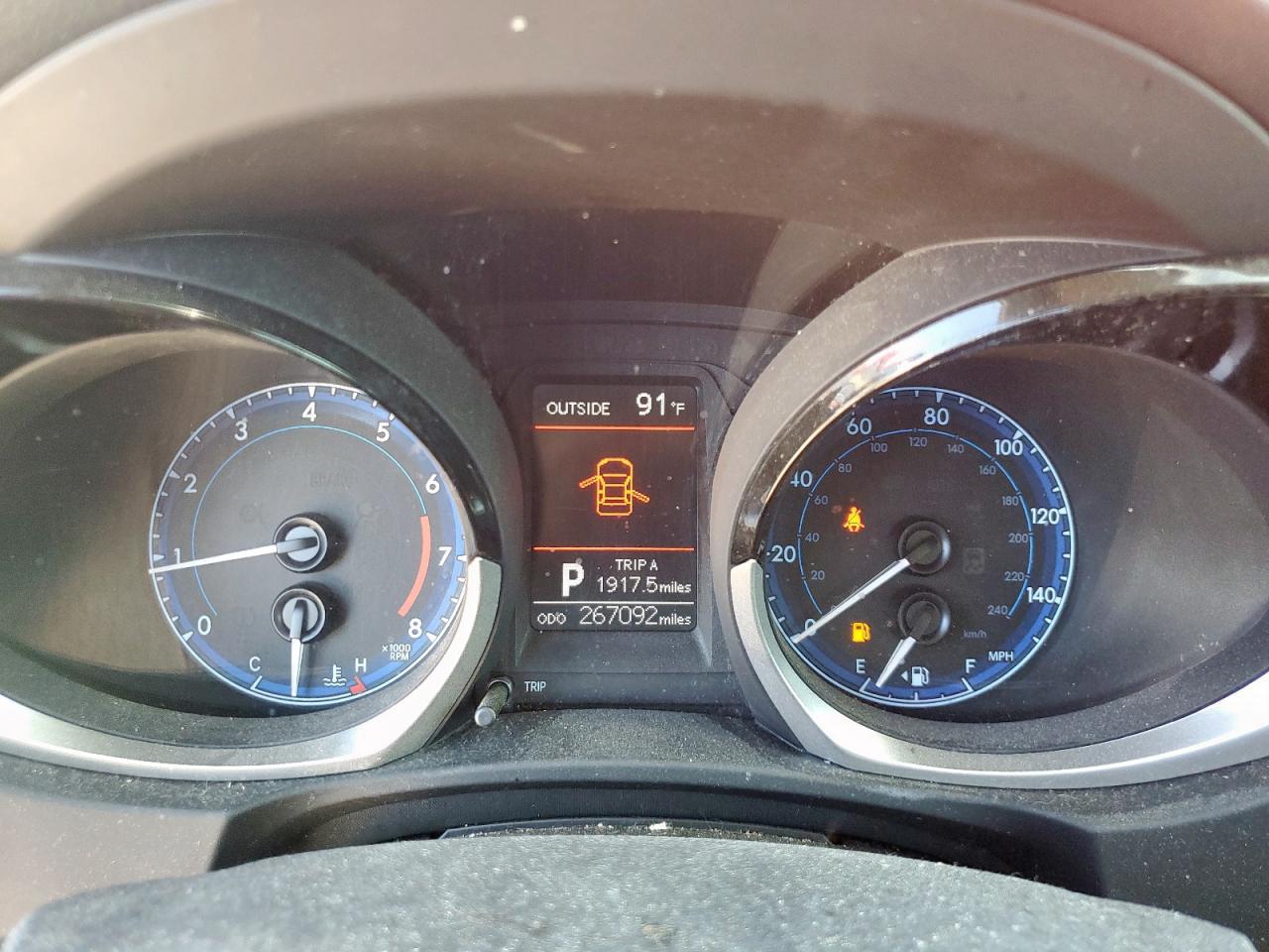 2016 TOYOTA COROLLA