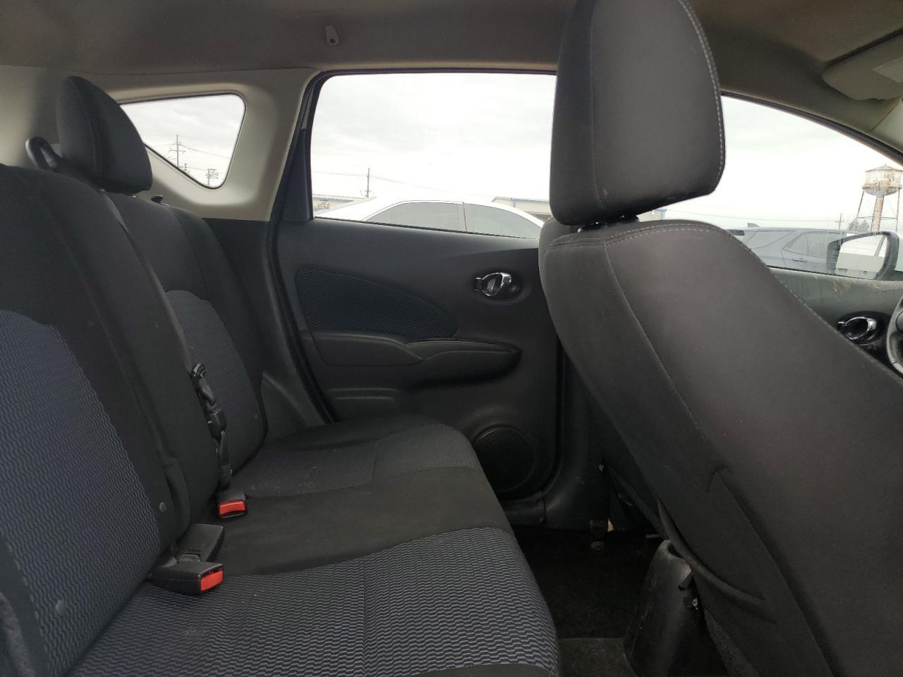 2017 NISSAN Versa Note