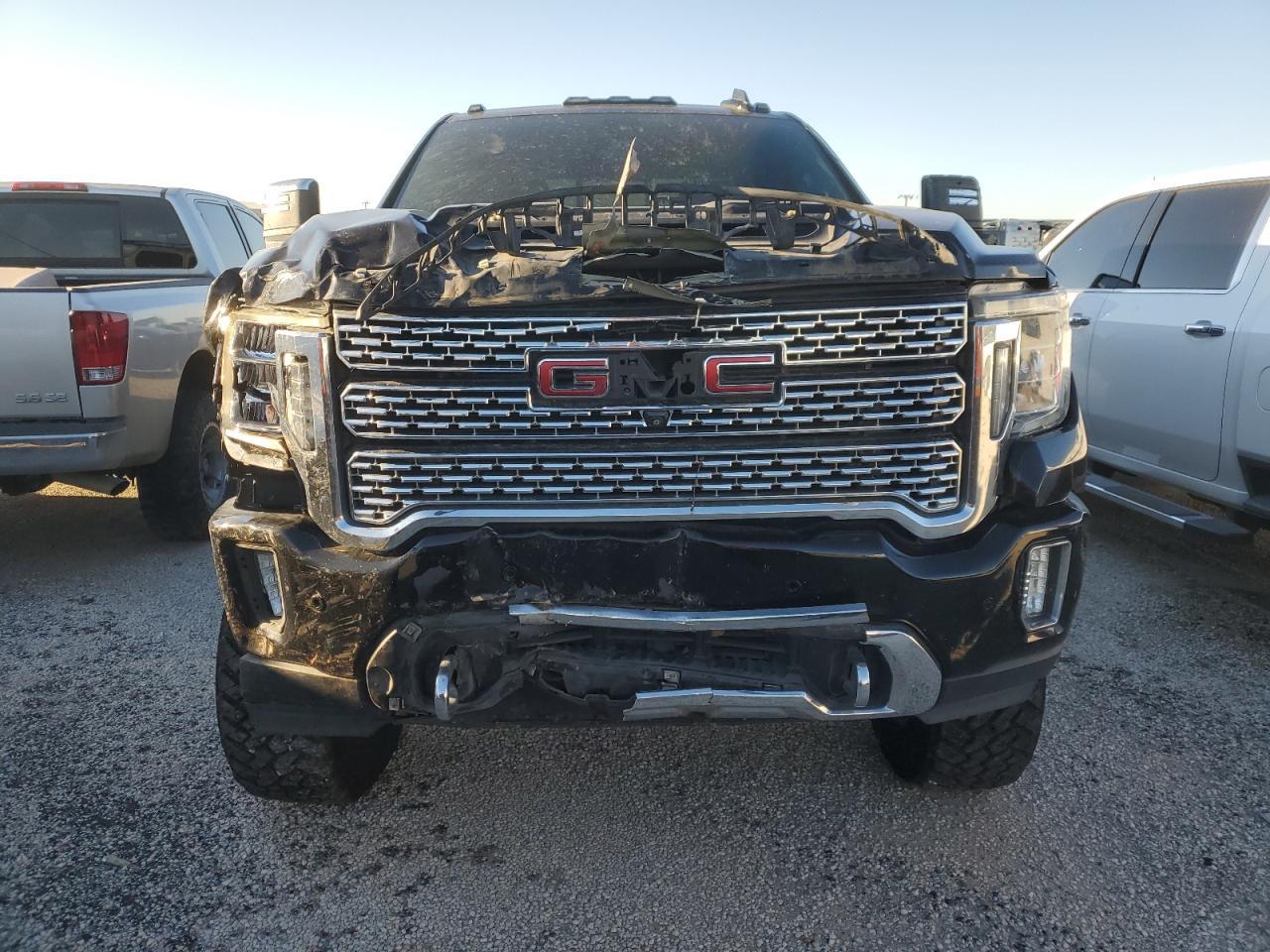 2020 GMC Sierra