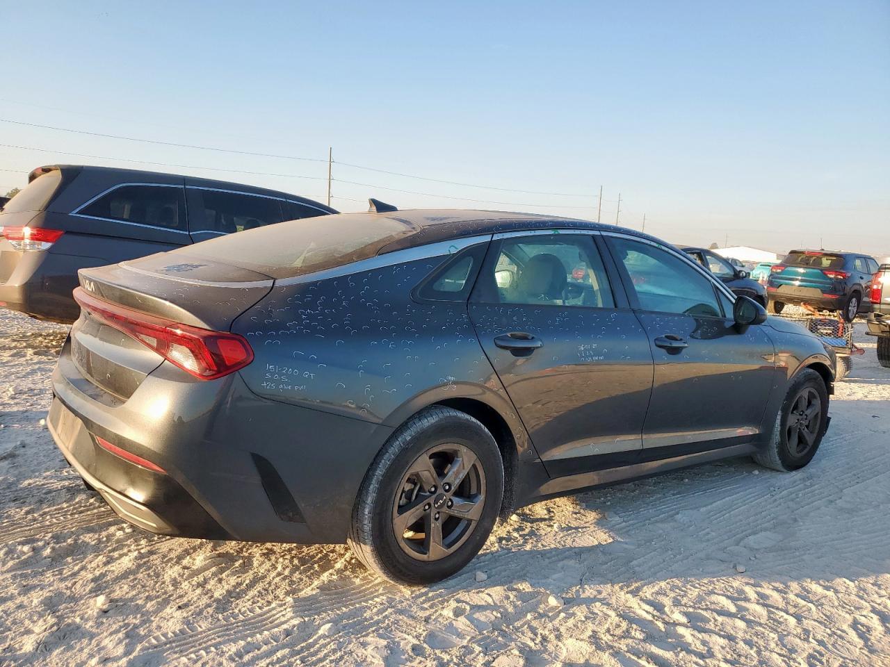 2022 KIA K5