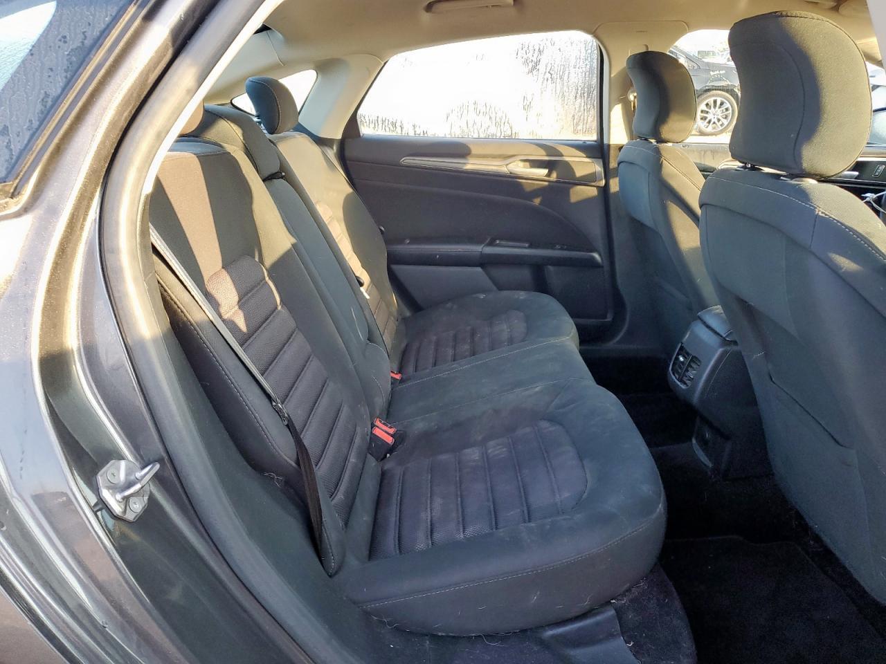 2017 FORD FUSION
