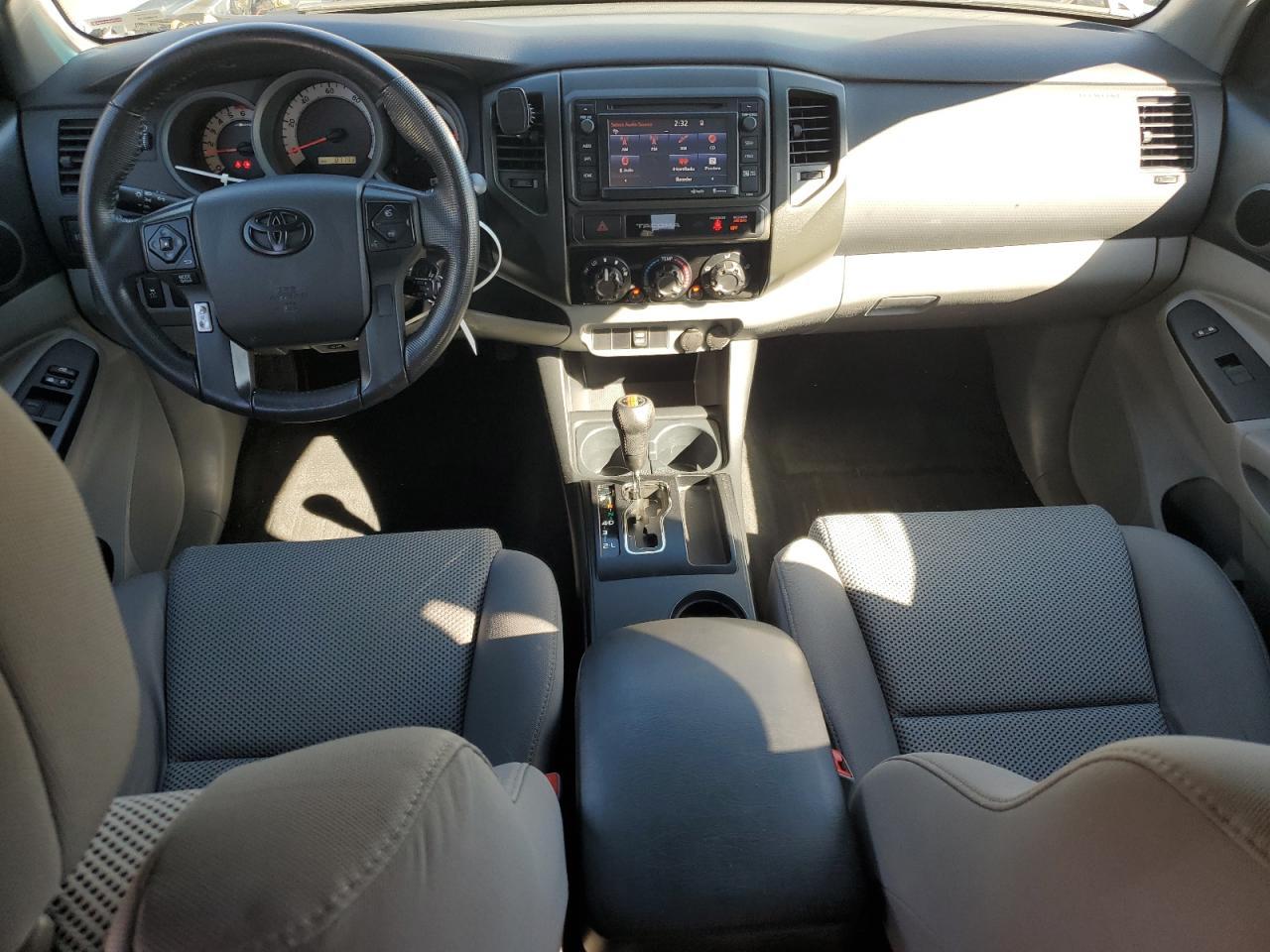 2015 TOYOTA TACOMA