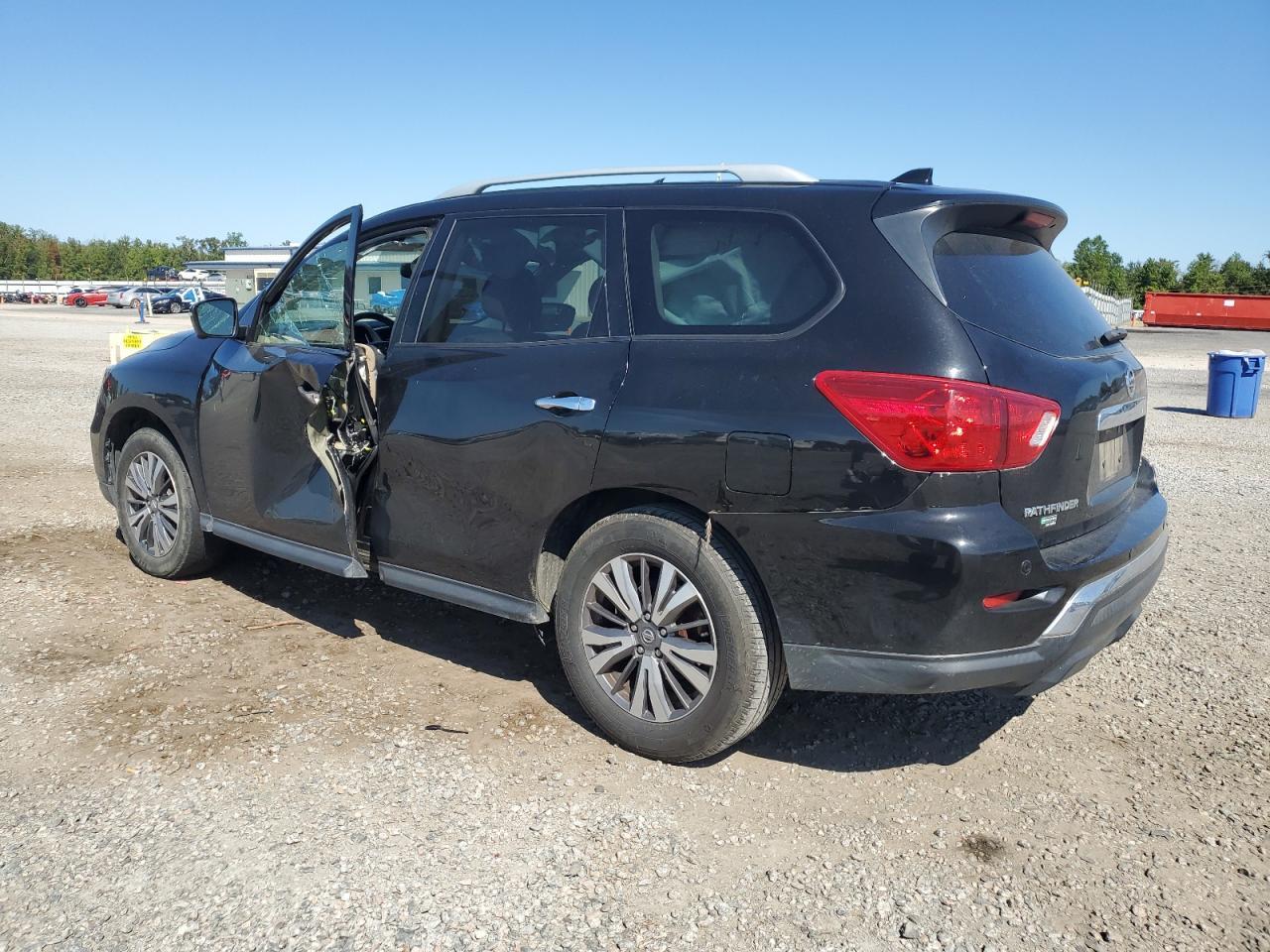 2019 NISSAN PATHFINDER