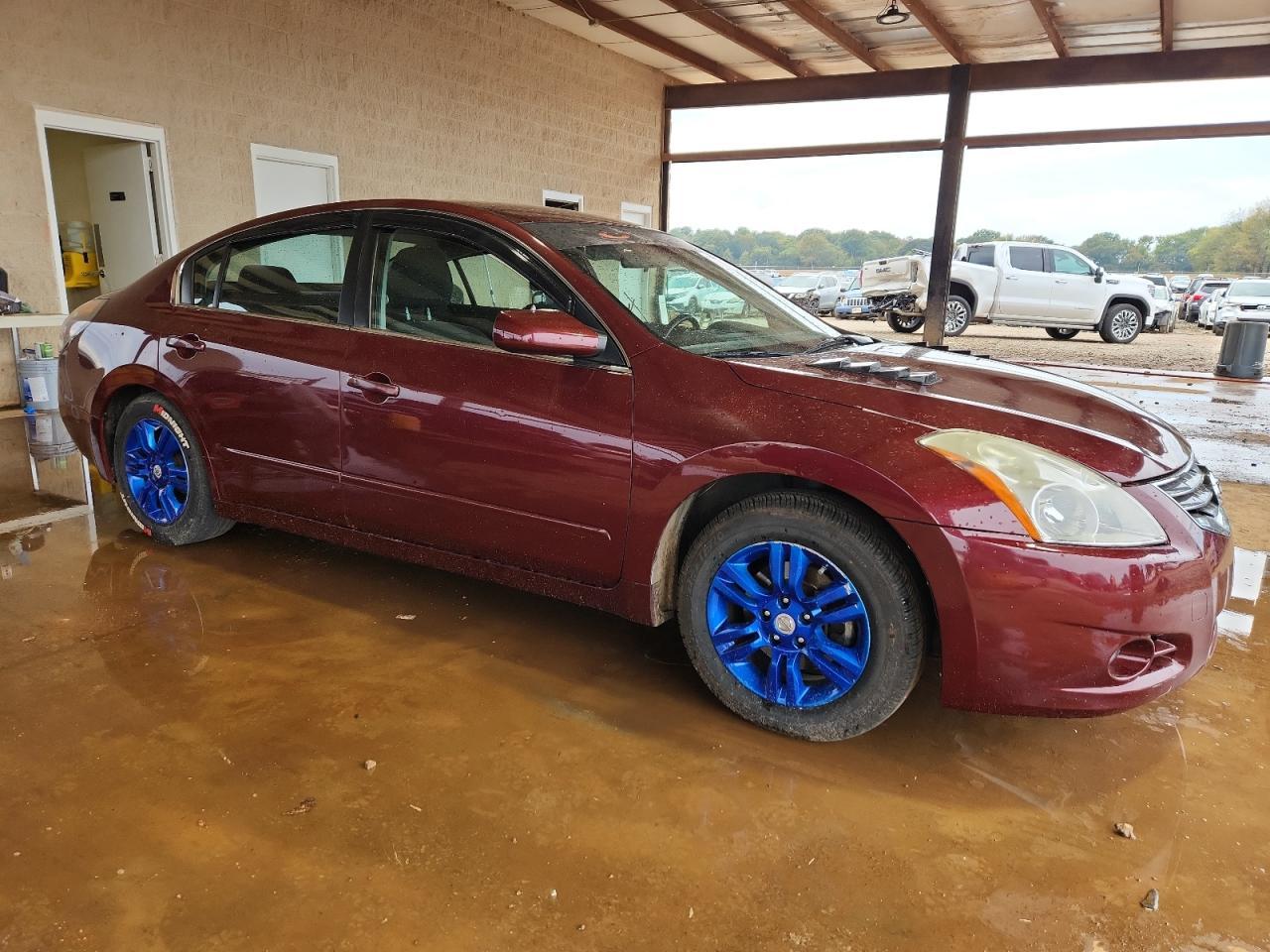 2011 NISSAN ALTIMA