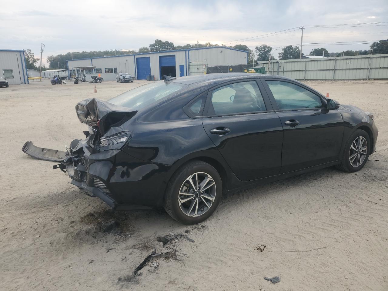 2023 KIA FORTE