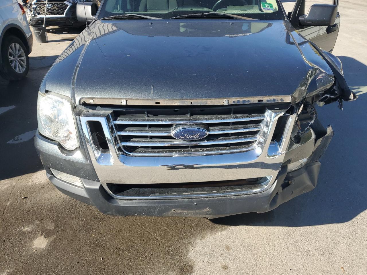2010 FORD Explorer Sport Trac