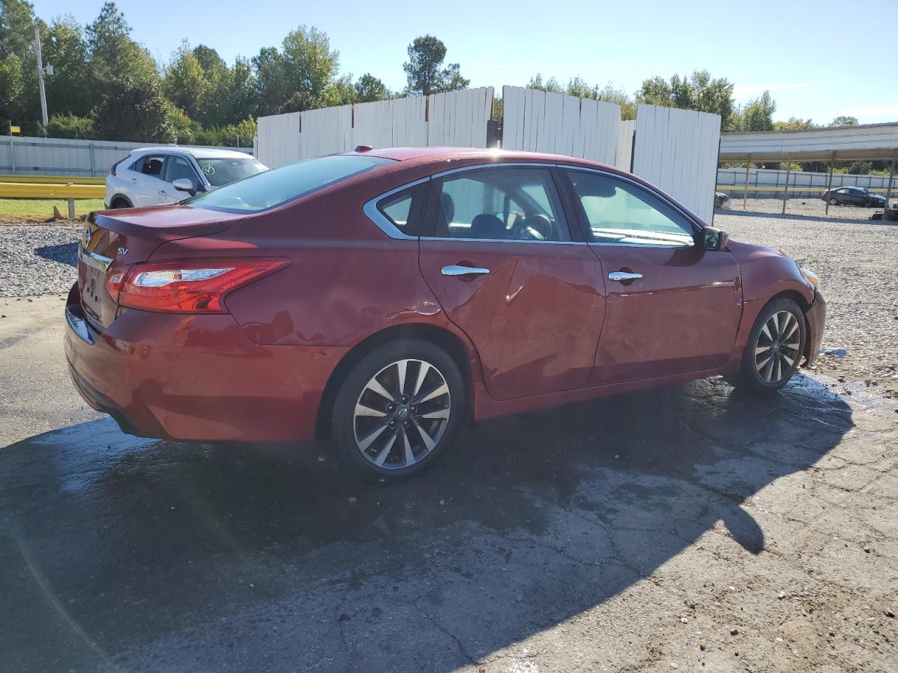 2017 NISSAN ALTIMA