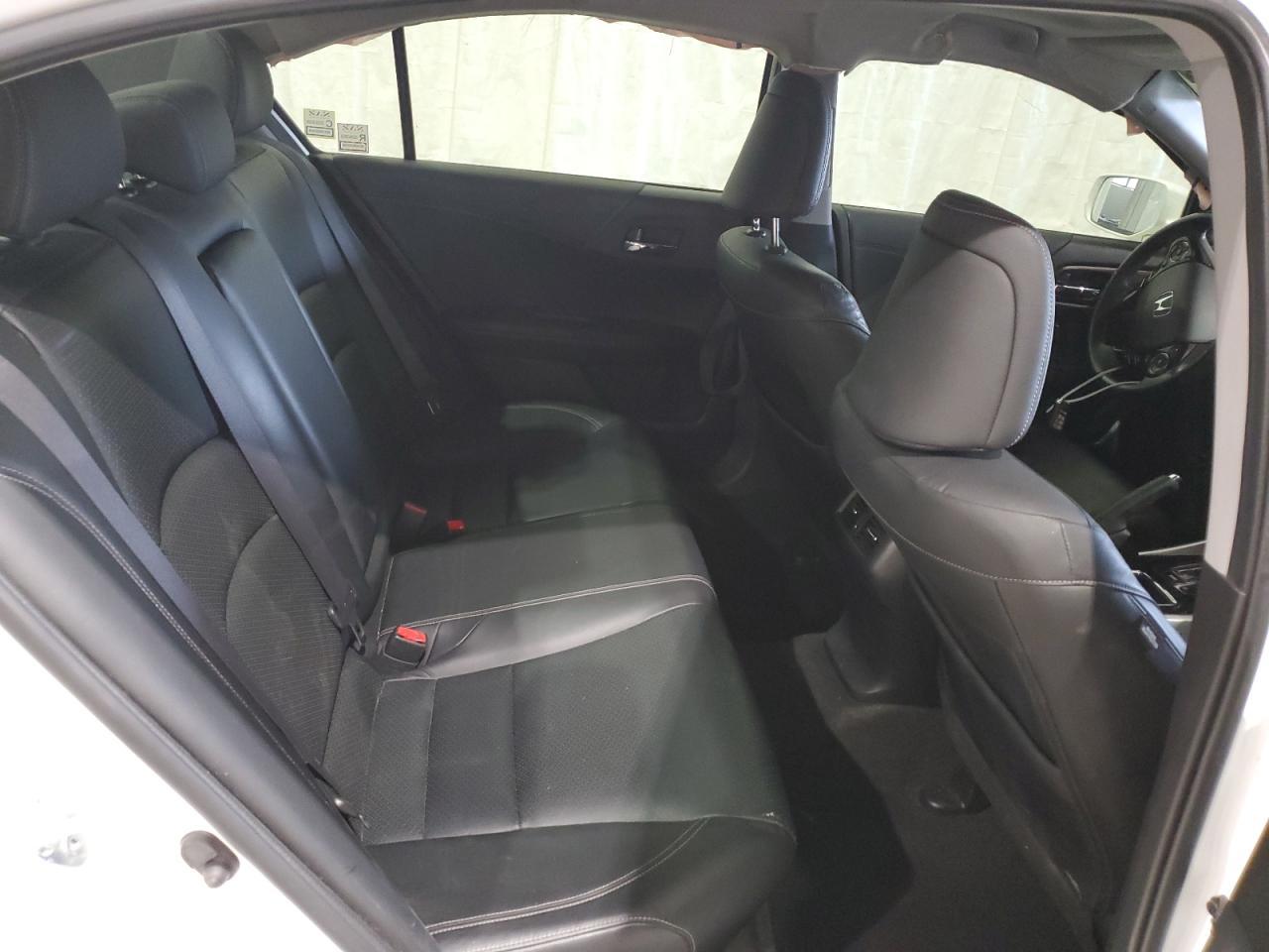 2017 HONDA ACCORD