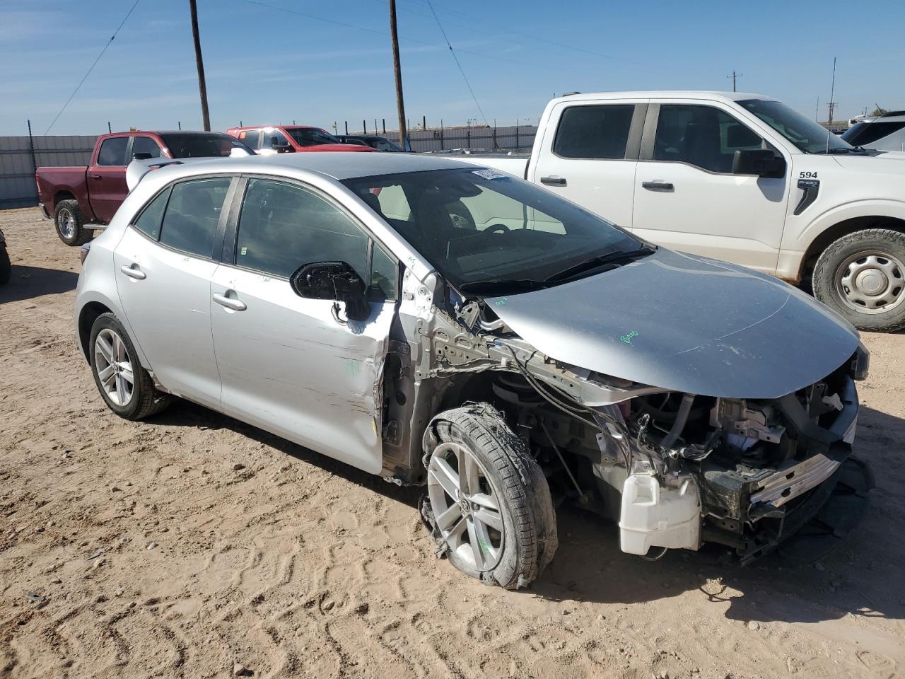 2022 TOYOTA COROLLA