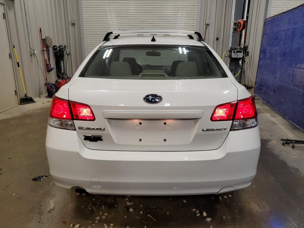 2012 SUBARU Legacy
