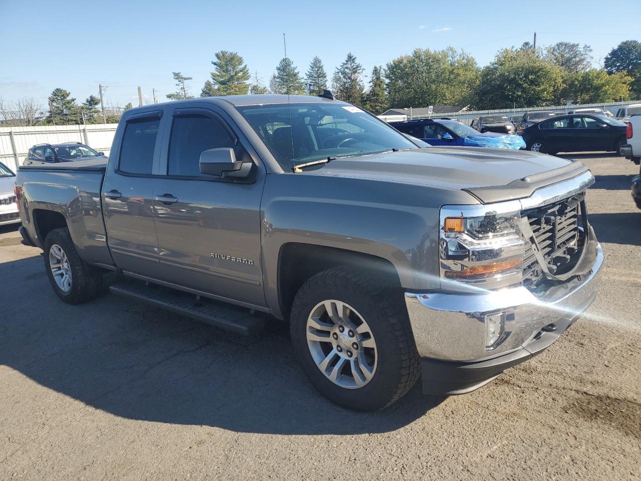 2017 CHEVROLET Silverado