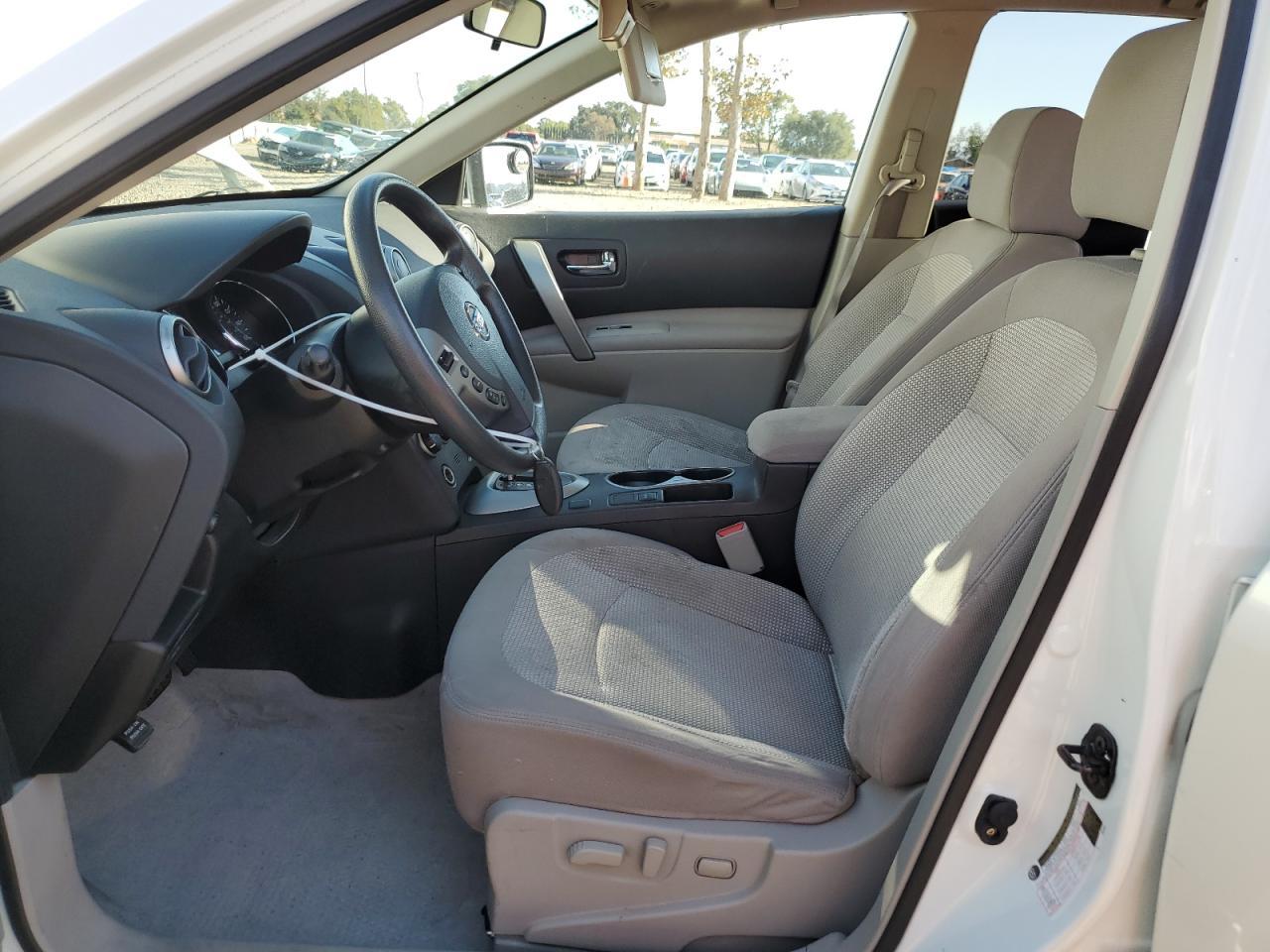 2013 NISSAN ROGUE